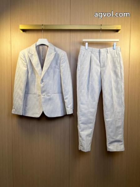 スーツ人気アイテム 人気急上昇中 お買い得本物保証コピー 品 ブランドフェンディ.. 1