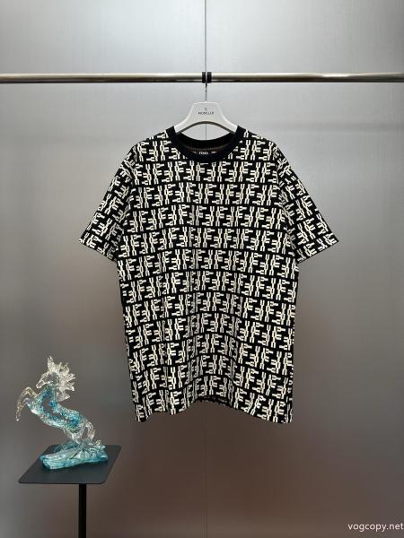 Tシャツコピー ブランド 優良オトナの余裕 人気セール大人気 高級感演出FENDI 0