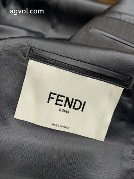 2026人気商品 2026fw トレンド 優れた生地フェンディスーツコピー ブランド 優良.. 5