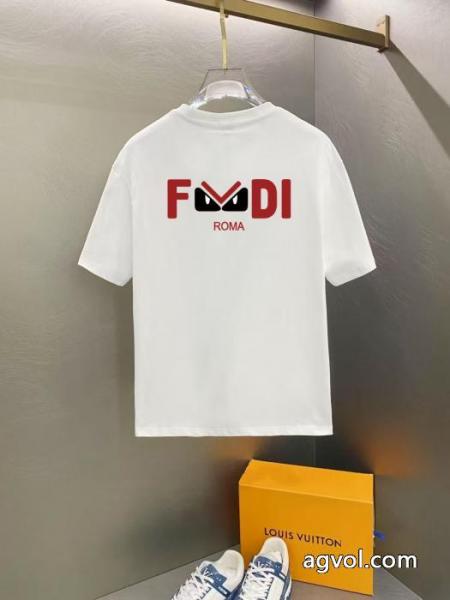 偽物 通販FENDI完売間近 最終セール ギフトOK半袖Tシャツ 2