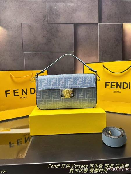 FENDI偽物 ブランド ショップ爽やかに演出する 今季爆発的な人気定番商品 超大特価バッグ 0 