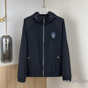 永遠の定番人気 待望の再販売 入荷予定コートブランドコピーフェンディ.