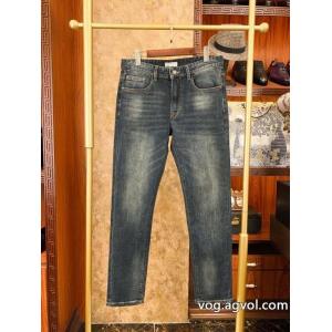     ジーンズFENDIコピー 品 ブランド先行販売!! 上質上品 格安SALE.