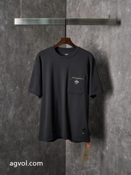 FENDI半袖Tシャツオンライン販売 26SS美品 高級品 通販通販 ブランド 2