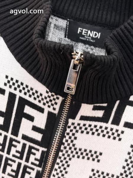 コートコピー 商品 ブランド新着エレガント 格安海外人気アイテム 日本限定素材FENDI 4