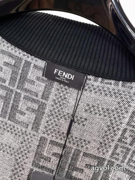 コートコピー 商品 ブランド新着エレガント 格安海外人気アイテム 日本限定素材FENDI 5