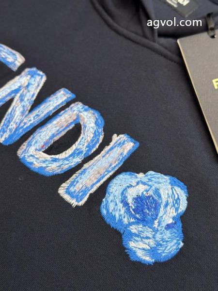 ブランド 激安パーカー人気沸騰アイテム 稀少*限定セール 2026限定新作FENDI 2
