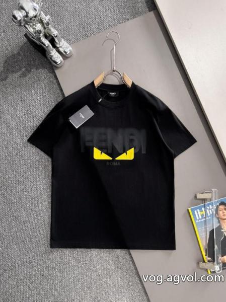 限定セール新作登場 人気商品2026 輝かしいスーパー コピー メンズ半袖TシャツFENDI 0 