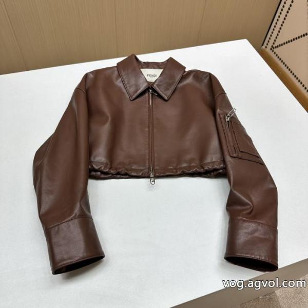 より格上げして 気品たっぷり 最新のアイテムブランド コピー 着払いFENDIコート.. 0 