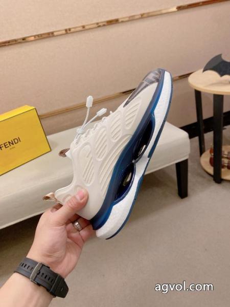 ブランド コピー 通販スニーカーブーツフェンディ美品! 足下注目してくれる 海外最新モデル.. 5