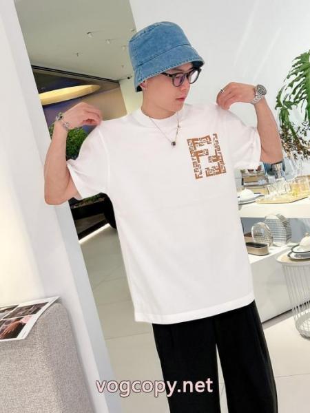 コピー 品 販売半袖Tシャツフェンディ26限定ギフトにも 今年も人気 着心地の良い 1
