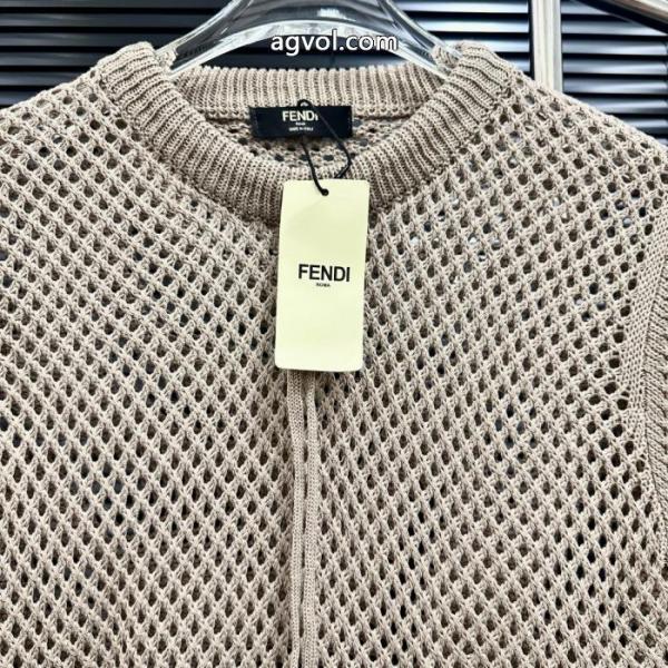 フェンディコピー 商品 通販シャツ人気上昇夏 大変人気 今年らしい新しい人気色.. 5 