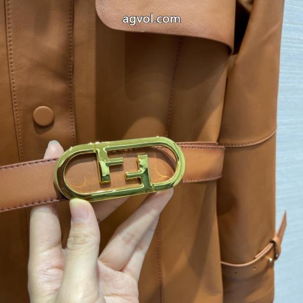 コート気品たっぷり 希少入荷 目につくブランド コピー s 級FENDI. 6