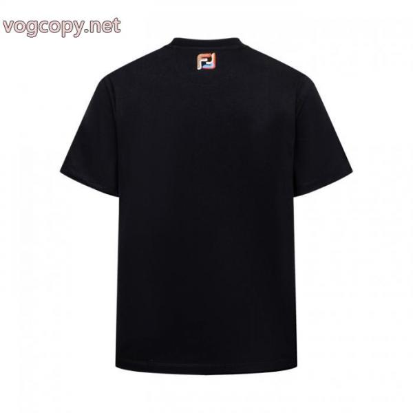 ブランド コピー爆発的な人気 26ss 海外限定半袖TシャツFENDI 3
