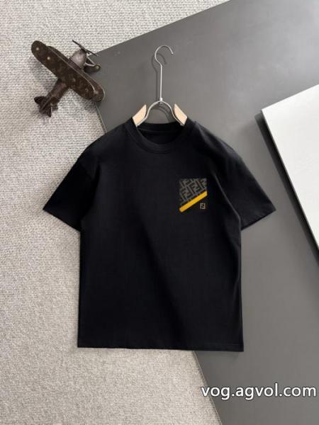 安心国内発送 着心地抜群 大人気 完売前にブランド 偽物 激安半袖TシャツFENDI 0 