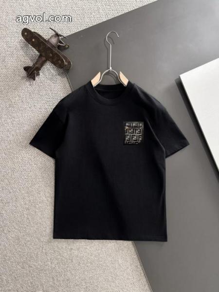 FENDI存在感◎ 大人の余裕が漂う 特別人気感謝SALE偽 ブランド 通販半袖Tシャツ 5 