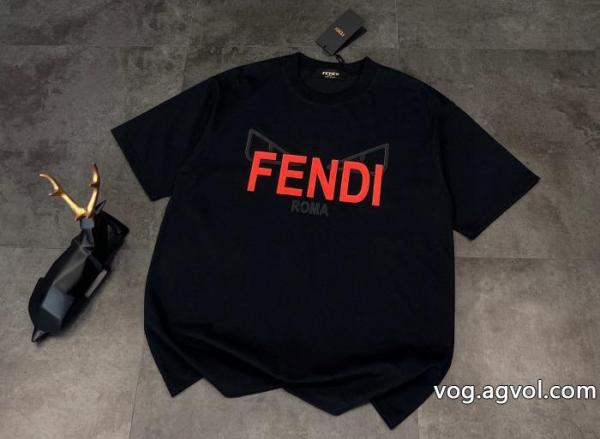 半袖Tシャツコピー 商品 ブランド今絶対に取り入れたい 洗練された 限定生産品フェンディ 0 