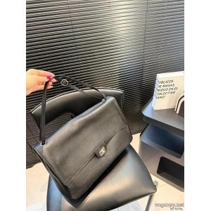 バッグブランド 偽物 通販CH非常に人気の高い 大変人気 ピュアな印象に