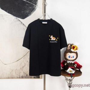 風通しの良いフレア 品質保証新品 人気な定番アイテムDior半袖Tシャツブランド スーパー コピー