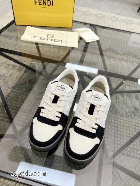 スニーカーフェンディスーパー コピー 安心品薄お早めに 完売必至 即発2026 欲しいぃ.. 3