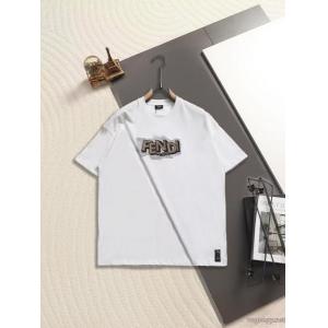 半袖Tシャツ偽物 ブランド先行入荷 可愛いすぎる 人気が爆発 FENDI