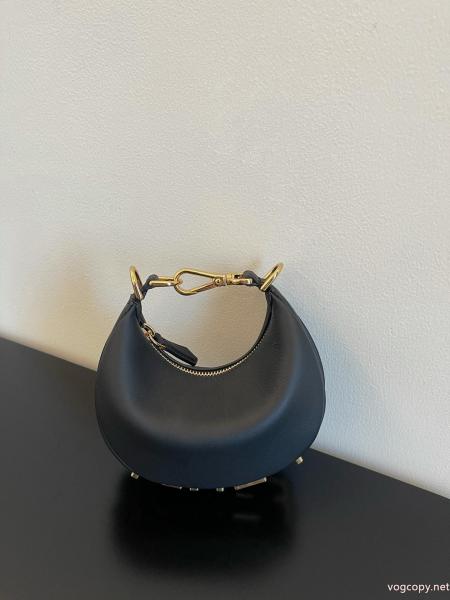 ブランド コピー 品FENDI おしゃれセレブ愛用率NO.1 2026春夏トレンドファッション新作 ストリートに溢れるウェア.. 0