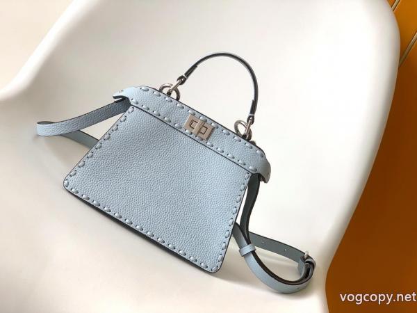 激安 ブランド2026新入荷 なぜか大人気！ 高品質 現品各色1点限りFENDI バッグ. 0 