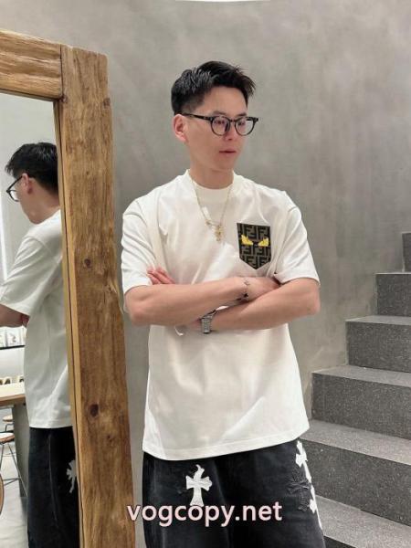 日本未入荷 夏季限定販売 激安新作フェンディブランド コピー 販売 半袖Tシャツ 1