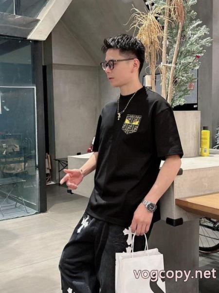 日本未入荷 夏季限定販売 激安新作フェンディブランド コピー 販売 半袖Tシャツ 3