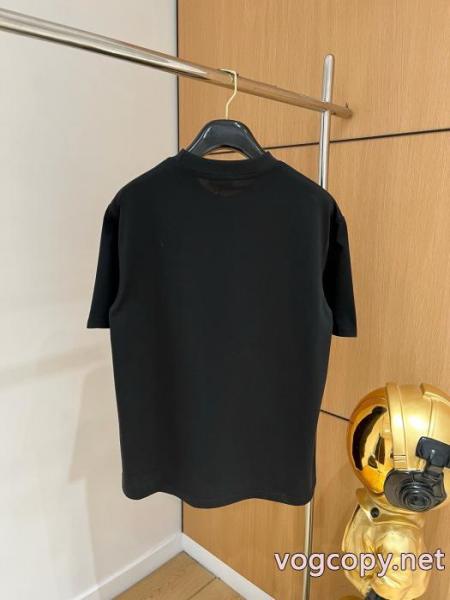 今だけSALE ファション性の高い 期限限定FENDI半袖Tシャツコピー ブランド 通販 3