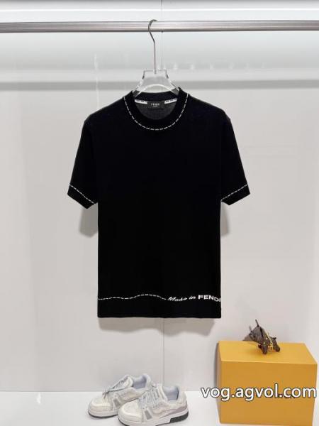最新入荷 精巧な逸品 通年半袖Tシャツスーパー コピー 安心FENDI 0 