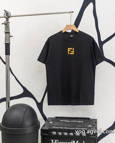 FENDI通販 ブランド半袖Tシャツ2026人気品 大人カジュアル 最新作期間限定セール 0 