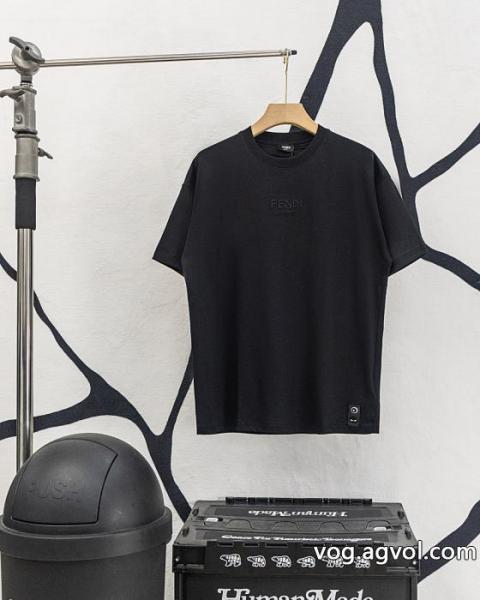 FENDIブランド コピー 販売 半袖TシャツHOT新作登場 最速！ブーム当確の2026トレンド 今季おすすめの話題作 0 