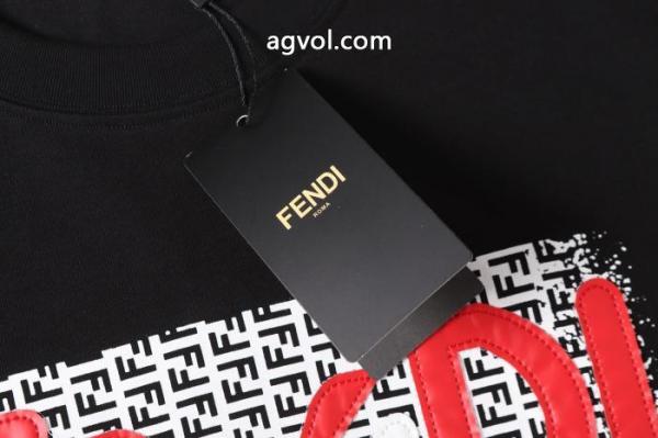 FENDI完売必須 柔らかな着心地 2026新作先取り日本未入荷半袖Tシャツブランド 通販 5 