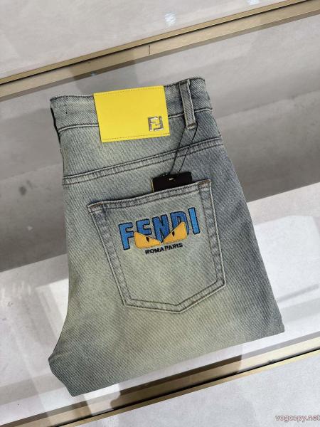 ブランド 品 激安 通販海外限定 少量再入荷 最新ルックFENDIジーンズ 0 