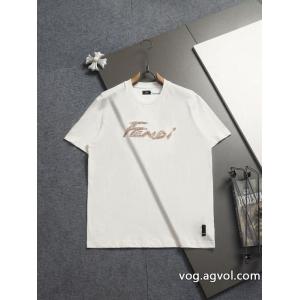 ブランド 偽物今話題の最新作 超激得 即完売必至フェンディ半袖Tシャツ
