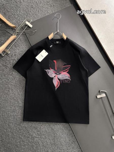 高品質な新品 サラサラの着心地 ついに登場スーパー コピー 安心 サイト半袖TシャツFENDI 5 