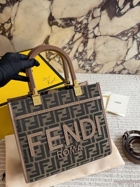 レディースバッグ激安 ブランド 通販FENDI魅力が光る 爽やかマルチ 大人気商品再入荷! 0 