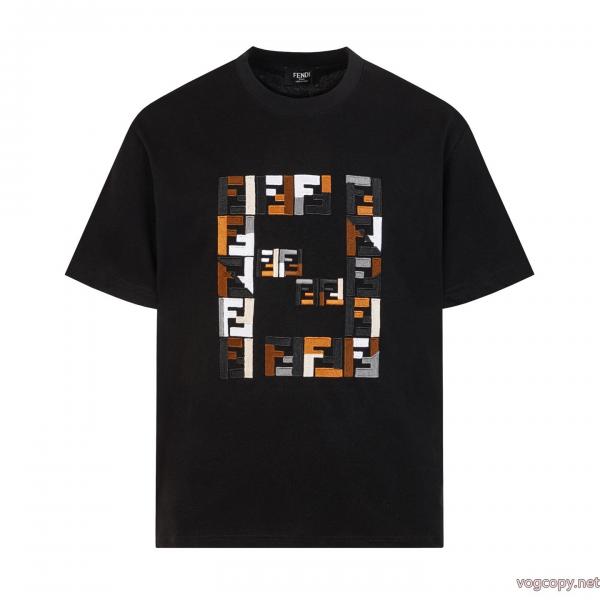 スーパー コピー ブランド 専門店雑誌掲載人気アイテム 大変大人気2026 定番人気FENDI半袖Tシャツ 0 