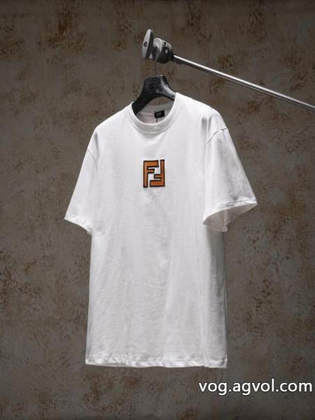 FENDI半袖Tシャツ今すぐ欲しい 圧倒的な人気 大人気希少！ブランド スーパー コピー 舗 0 