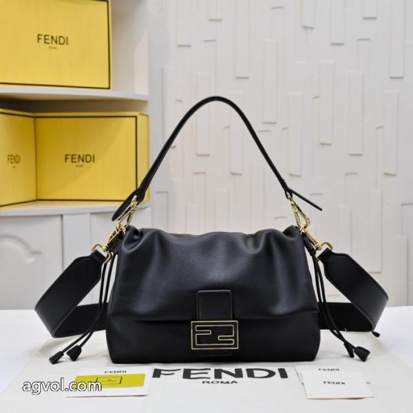 FENDIバッグ偽 ブランド 購入限定生産品 大人のカジュアルスタイル 斬新なデザイン.. 1