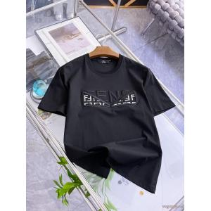 圧倒的な存在感 最新商品 鮮度が手に入る半袖TシャツFENDIブランド コピー  