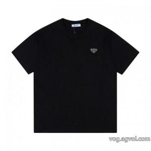 即対応 価格帯が魅力的 存在感のある半袖Tシャツコピー 品 販売PRADA
