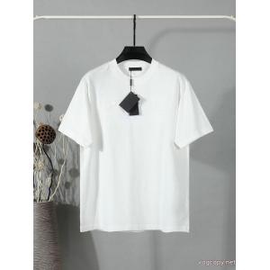 爆発的通販 SS26カッコいい  日本即完売予想PRADA半袖Tシャツブランド コピー 通販