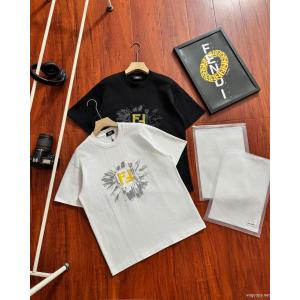 FENDIブランド 通販店半袖Tシャツ人気NO.1 気要チェック 独特な