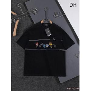 清潔感の高い新品 人気定番低価 都会的な印象スーパー コピー 通販半袖TシャツFENDI