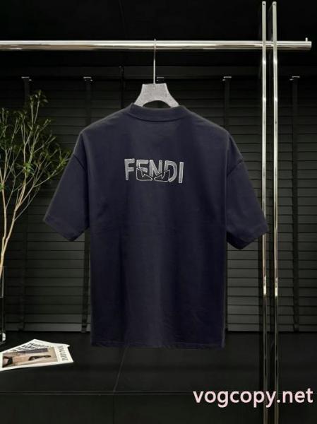 おしゃれ上級者に着 今季爆発的な人気定番商品 ファッションの最先端!通販 ブランド半袖TシャツFENDI 3
