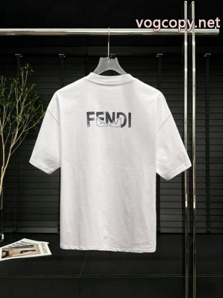 おしゃれ上級者に着 今季爆発的な人気定番商品 ファッションの最先端!通販 ブランド半袖TシャツFENDI 5