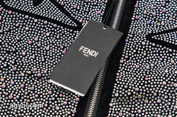 コートブランド アクセサリー 激安FENDIお買い得特価 完売新作 数量限定&最新作 2
