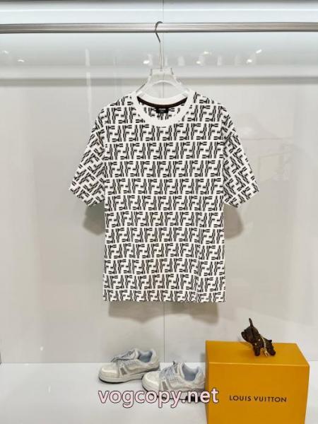 FENDI偽物 ブランド 激安2026新作コレクション 新作入荷新作登場 実用品半袖Tシャツ 1